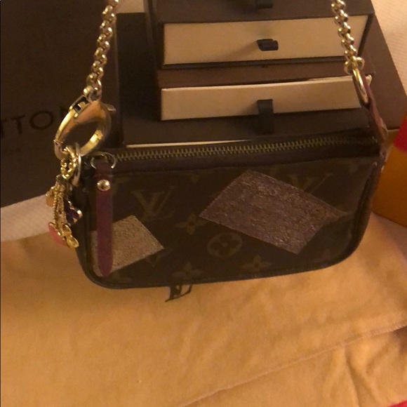 COPY - Authentic LV Mini Pochette Accessoires 5.5x3.5.08” - Picture 10 of 17